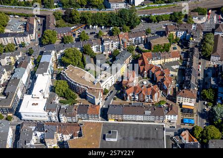 Vue aérienne, Senioren-Wohnheim Brühl GmbH Haus Lauenstein, complexe résidentiel circulaire sur Gerberstraße, Gleisdreieck, Bochum, région de la Ruhr, Rhénanie du Nord- Banque D'Images