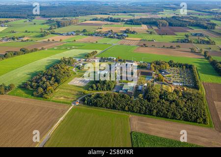 Vue aérienne, caserne de Paulsberg, base militaire, Centre national de situation et de commandement pour la sécurité de l'espace aérien, Uedemerfeld, Uedem, Bas-Rhin, Nord RHI Banque D'Images