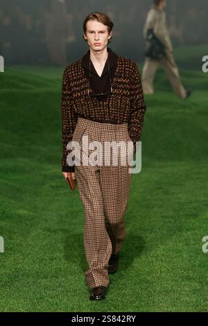 Milan, Italien. 20 janvier 2025. ZEGNA hommes automne/hiver 2025-2026 défilé pendant la Fashion week de Milan Menswear le 2025 janvier - Milan, Italie 20/01/2025 crédit : dpa/Alamy Live News Banque D'Images