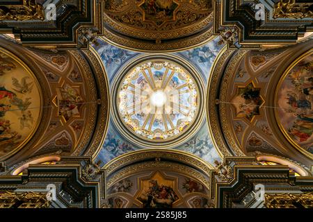 Plafond de la basilique Saint Dominique et Porto Salvo, la Valette, Malte Banque D'Images