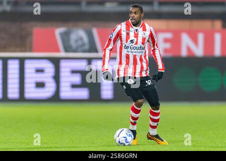 Rotterdam, pays-Bas. 19 janvier 2025. ROTTERDAM, PAYS-BAS - 19 JANVIER : a déclaré Bakari du Sparta Rotterdam en action lors du match néerlandais Eredivisie entre le Sparta Rotterdam et le RKC Waalwijk à Het Kasteel le 19 janvier 2025 à Rotterdam, pays-Bas. (Photo de Joris Verwijst/Orange Pictures) crédit : Orange pics BV/Alamy Live News Banque D'Images