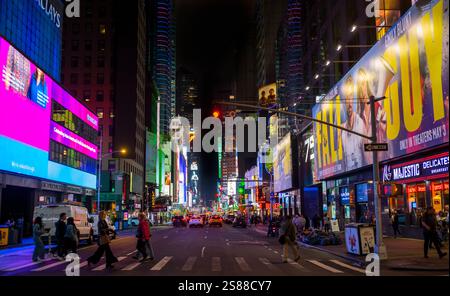New York, États-Unis - 15 mai 2024 : Times Square by Night, États-Unis Banque D'Images