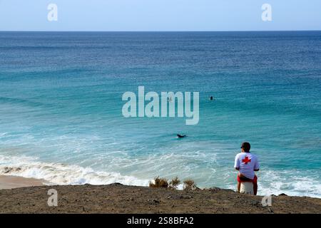 Cruz Roja sauveteur, Playa Piedra, El Cotillo, Fuerteventura, Îles Canaries, Espagne. Banque D'Images
