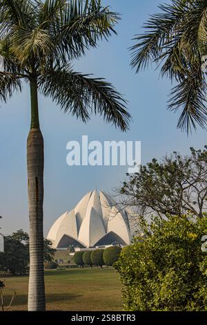 La Maison de culte Bahá’í est populairement connue sous le nom de Temple du Lotus à New Delhi, en Inde. Banque D'Images
