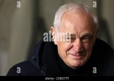 Bergame, Italie. 21 janvier 2025. Antonio Percassi, président d'Atalanta BC, regarde le match de l'UEFA Champions League entre Atalanta BC et SK Sturm Graz au Gewiss Stadium le 21 janvier 2025 à Bergame, en Italie . Crédit : Marco Canoniero/Alamy Live News Banque D'Images