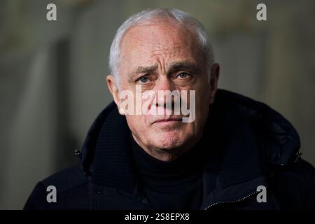 Bergame, Italie. 21 janvier 2025. Antonio Percassi regarde avant le match de football de la phase de ligue de l'UEFA Champions League 2024/25 entre Atalanta BC et SK Sturm Graz. Crédit : Nicolò Campo/Alamy Live News Banque D'Images