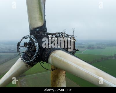 plan aérien d'une éolienne brûlée en allemagne Banque D'Images