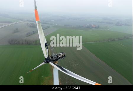 plan aérien d'une éolienne brûlée en allemagne Banque D'Images
