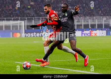 Milan, Italie. 22 janvier 2025. En action lors du match de l'UEFA Champions League 2024/25 entre l'AC Milan et Gérone le 22 janvier 2025 au stade Giuseppe Meazza de Milan, Italie crédit : Mairo Cinquetti/Alamy Live News Banque D'Images