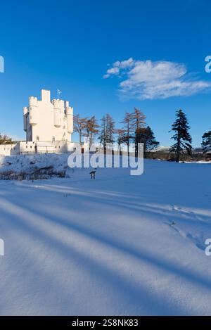 Château de Braemar en hiver, Grampian Banque D'Images