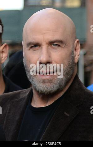 John Travolta fait une apparition dans Build Series le 25 novembre 2019 à New York Banque D'Images