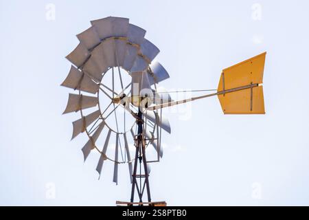 Une image d'un moulin à vent typique en australie Banque D'Images