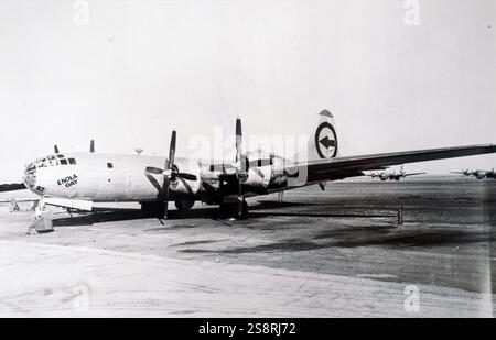 Photographie de l'avion Enola Gay, un Boeing B-29 Superfortress bombardier, qui a été utilisé pour supprimer la première bombe atomique sur le Japon. En date du 20e siècle Banque D'Images
