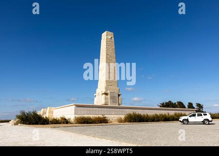 Obélisque mémorial de Helles, pointe de la péninsule de Gelibolu (Gallipoli), Seddulbahir (Sedd el Bahr), Eceabat, Çanakkale, côté européen, Turquie Banque D'Images