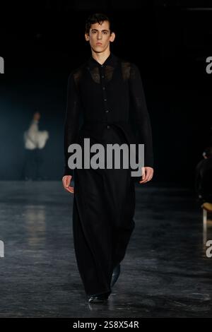 Paris, Frankreich. 22 janvier 2025. EGONLAB. Défilé automne/hiver 2025-2026 pendant la semaine de la mode de Paris Menswear le 2025 janvier - Paris, France 22/01/2025 crédit : dpa/Alamy Live News Banque D'Images