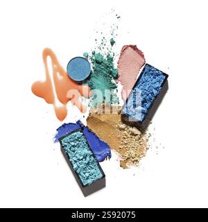 Photo de concept créatif de nuances de cosmétiques sur un fond blanc Banque D'Images