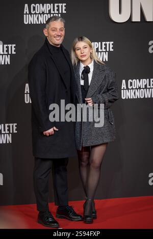 Rome, Italie - 17 janvier 2025 : le doubleur italien Eugenio Tavassi et l’influenceur italien Micol Incorvaia lors de la première italienne du film « A Complete Unknown » réalisé par James Mangold à l’Auditorium Parco della Musica. Banque D'Images