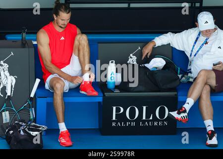 Melbourne, Australie, 25 janvier 2025. Alexander Zverev (GER) ; Alexander Zverev sr. Lors de l'Open d'Australie de tennis 2025 au Melbourne Park. (Photo de Frank Molter) / usage éditorial seulement! Banque D'Images