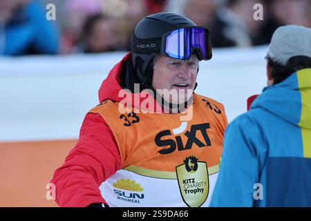 KITZBUEHEL, AUTRICHE - JANVIER 25 : ancien skieur autrichien Franz Klammer lors de la Kitz Charity Race lors de la Coupe du monde de ski alpin Audi FIS - descente masculine le 25 janvier 2025 à Kitzbuehel, Autriche .250125 SEPA 07 145 - 20250125 PD16859 Banque D'Images