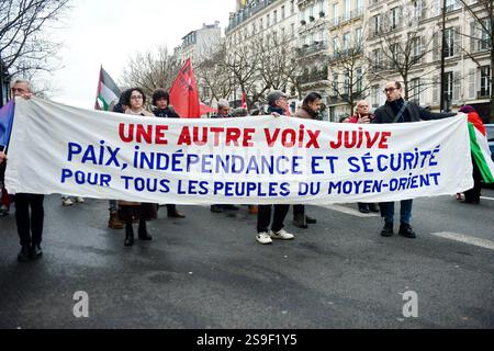 Manifestation pro-palestinienne à Paris le 25 2025 janvier. Photo de Karim ait Adjedjou/ABACAPRESS. COM Banque D'Images