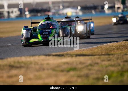 18 CHATIN Paul-Loup (fra), HEINEMEIER HANSSON David (dnk), DALZIEL Ryan (gbr), Era Motorsport, ORECA LMP2 07, #18, action lors des Rolex 24 heures de Daytona 2025, 1ère manche du championnat IMSA WeatherTech Sportscar 2025, du 22 au 26 janvier sur le Daytona International Speedway à Daytona Beach, Floride, États-Unis d'Amérique - photo Joao Filipe / DPPI Banque D'Images
