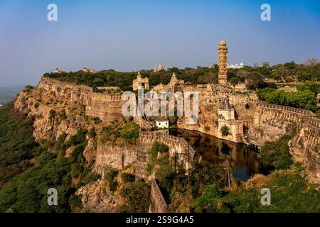 Inde. Rajasthan. Chittorgarh. Vue générale de Chittor Fort. Banque D'Images