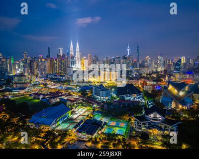 Vue de Kuala Lumpur la nuit Banque D'Images