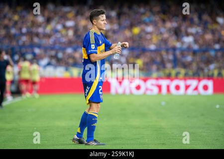Buenos Aires, Argentine. 26 janvier 2025. Ander Herrera de Boca Juniors regarde lors du match Torneo Apertura Betano 2025 du Groupe A entre Boca Juniors et Argentinos Juniors à l'Estadio Alberto J. Armando. Score final : Boca Juniors 0:0 Argentinos Juniors crédit : SOPA images Limited/Alamy Live News Banque D'Images