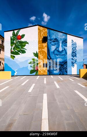 Façade du musée Museo Della LongevitÃ à Seulo, une ville où les gens vivent jusqu'à un âge exceptionnellement avancé. Seulo Sardaigne Italie FB 2024 1430 Banque D'Images