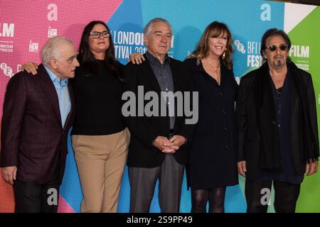 Londres, Royaume-Uni - 12 octobre 2019 - Martin Scorsese, Emma Tillinger Koskoff, Robert de Niro, Jane Rosenthal et Al Pacino assistent à l'appel photo Irishman clôturant le 63e Festival du film de Londres BFI au May Fair Hotel à Londres, en Angleterre Banque D'Images