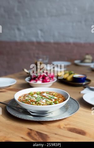 Nandine, un restaurant kurde familial situé à Camberwell, dans le sud de Londres, octobre 2024. Crédit photo : Sam Banque D'Images