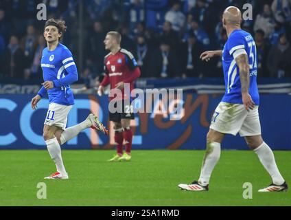 Fabian Reese (Hertha BSC #11), Toni Leistner (Hertha BSC #37) . (DFLDFB RÉGLEMENTE INTERDIRE TOUTE UTILISATION DE PHOTOGRAPHIES COMME SÉQUENCES D'IMAGES ANDOR QUASI-VIDÉO Banque D'Images