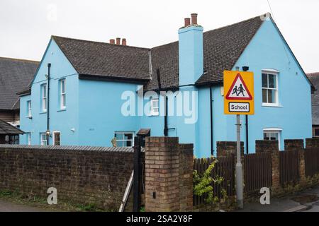 Sipson, West Drayton, Royaume-Uni. 28 janvier 2025. Sipson Village à West Drayton près de Londres Heathrow. La chancelière Rachel Reeves devrait annoncer demain qu'elle et le gouvernement travailliste sont favorables à la construction de la troisième piste d'atterrissage de Londres Heathrow. Si les plans obtiennent l'approbation, cela pourrait signifier qu'une grande partie du village de Sipson pourrait disparaître. Crédit : Maureen McLean/Alamy Live News Banque D'Images