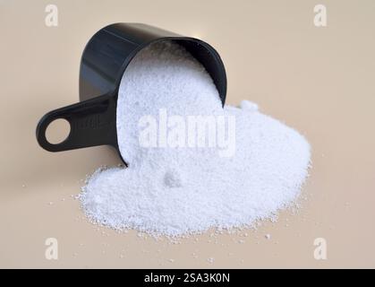 Triphosphate de sodium STP, également tripolyphosphate de sodium STPP ou tripolyphosphate TPP Banque D'Images