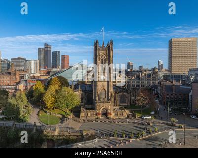 La cathédrale de Manchester et la ville Banque D'Images