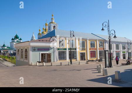 ARZAMAS, RUSSIE - 05 SEPTEMBRE 2024 : jour ensoleillé de septembre sur la rue Gostiny Ryad Banque D'Images
