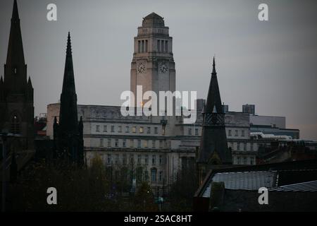 Le bâtiment Parkinson situé à l'Université de Leeds dans le West Yorkshire, Angleterre. Banque D'Images