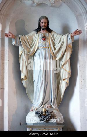 Cœur sacré de Jésus. Christ ressuscité. Statue. Saint Sauveur. France. Banque D'Images