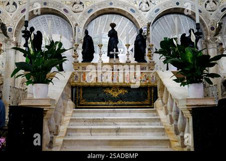 Basilique Saint Antoine de Padoue. Tombe de Saint Antoine de Padoue. Padoue. Italie. Banque D'Images