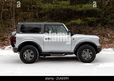 Ford Bronco Big Bend dans la neige - Caroline du Nord, États-Unis Banque D'Images