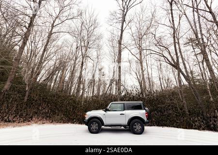 Ford Bronco Big Bend dans la neige - Caroline du Nord, États-Unis Banque D'Images