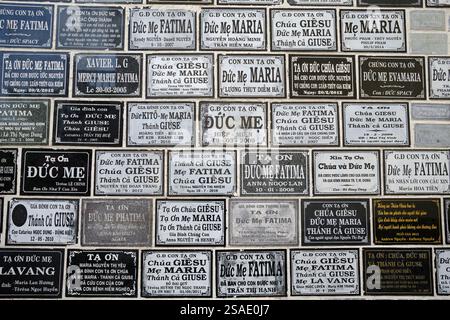Église catholique de Fatima. Ex-voto. mur. Ho Chi Minh ville. Vietnam. Banque D'Images