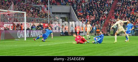 Munich, Allemagne. 29 janvier 2025. Leroy SANE, FCB 10 failedin The League phase MD8 match FC BAYERN MUENCHEN - SK SLOVAN BRATISLAVA de football UEFA Champions League dans la saison 2024/2025 à Munich, 29 janvier 2025, FCB, 8.Spieltag, Muenchen photographe : ddp images/STAR-images crédit : ddp Media GmbH/Alamy Live News Banque D'Images