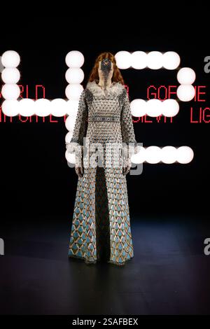 Paris, Frankreich. 29 janvier 2025. Piste VALENTINO haute Couture printemps-été 2025 lors de la semaine de la mode haute Couture à Paris le 2025 janvier - Paris, France 29/01/2025 crédit : dpa/Alamy Live News Banque D'Images