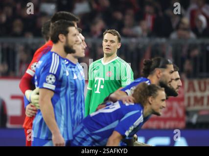 Munich, Allemagne. 29 janvier 2025. Manuel Neuer (C) du Bayern Munich est vu lors du match de football de l'UEFA Champions League entre le Bayern Munich et Slovan Bratislava à Munich, Allemagne, le 29 janvier 2025. Crédit : Philippe Ruiz/Xinhua/Alamy Live News Banque D'Images