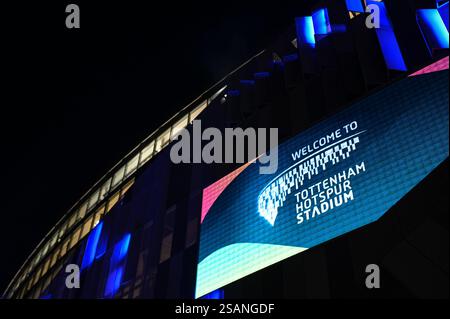 Londres, Royaume-Uni. 30 janvier 2025. Le Tottenham Hotspur Stadium est prêt pour le match de l'UEFA Europa League entre Tottenham Hotspur et Elfsborg au Tottenham Hotspur Stadium, Londres, Angleterre, le 30 janvier 2025. Photo de Phil Hutchinson. Utilisation éditoriale uniquement, licence requise pour une utilisation commerciale. Aucune utilisation dans les Paris, les jeux ou les publications d'un club/ligue/joueur. Crédit : UK Sports pics Ltd/Alamy Live News Banque D'Images