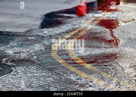 inondations dues à l'éclatement de la principale d'eau douce belfast, irlande du nord, royaume-uni Banque D'Images
