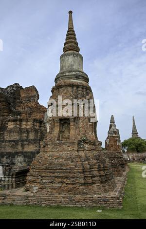 Temple en ruine à Wat Mahathat, Temple de la Grande et Sainte relique, Ayutthaya, Province d'Ayutthaya, Thaïlande, Asie Banque D'Images