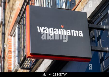 Uxbridge, Royaume-Uni. 30 janvier 2025. Un restaurant Wagamama à Uxbridge. Crédit : Maureen McLean/Alamy Banque D'Images