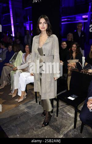 Kelly Piquet BEI der Marc Cain - Parallel Universe - Modenschau AM 31.01.2025 im Rahmen der Fashion week Berlin im Kraftwerk in Berlin Fashion week Berlin 2025 - Marc Cain Show *** Kelly Piquet au défilé Marc Cain Parallel Universe le 31 01 2025 dans le cadre de la Fashion week Berlin au Kraftwerk in Berlin Fashion week Berlin 2025 Marc Cain Show Banque D'Images